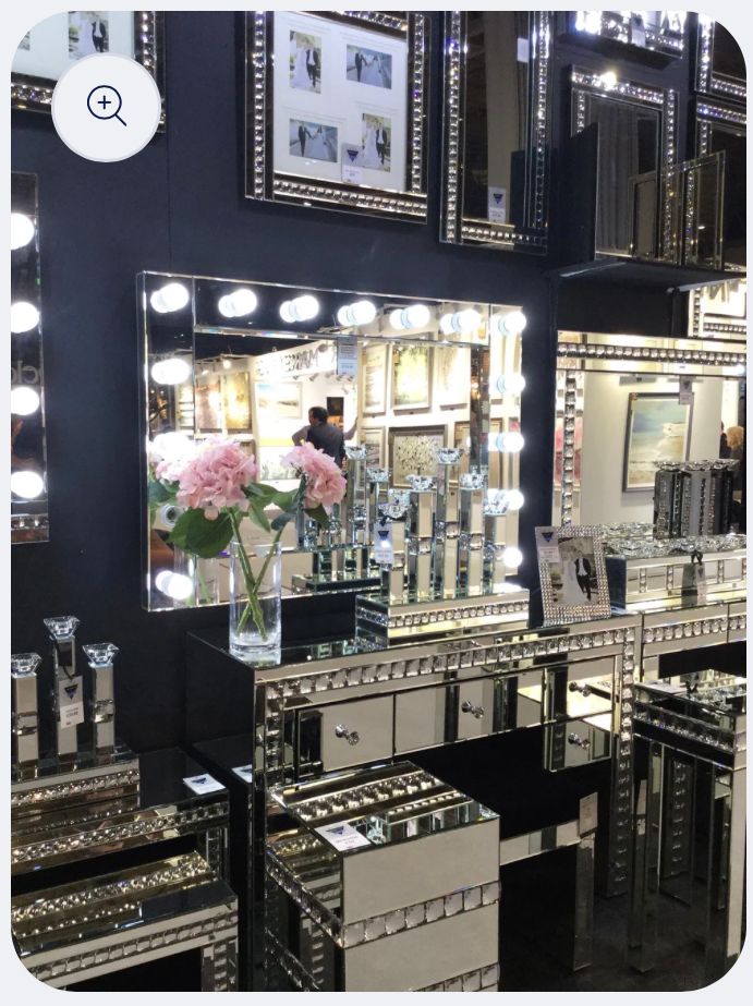 Hollywood vanity mirrors