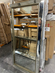 Vegas 1 Leaner Mirror full length in outlet store