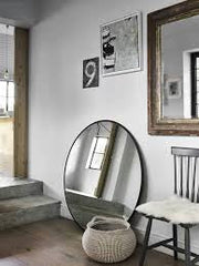 Palace Black Mirror Round in Different Sizes