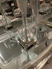 Stunning antiqued style glass lamp reduced half price