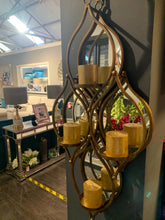 Candle holder / wall sconce with 4 mirrors in gold Collect instore only