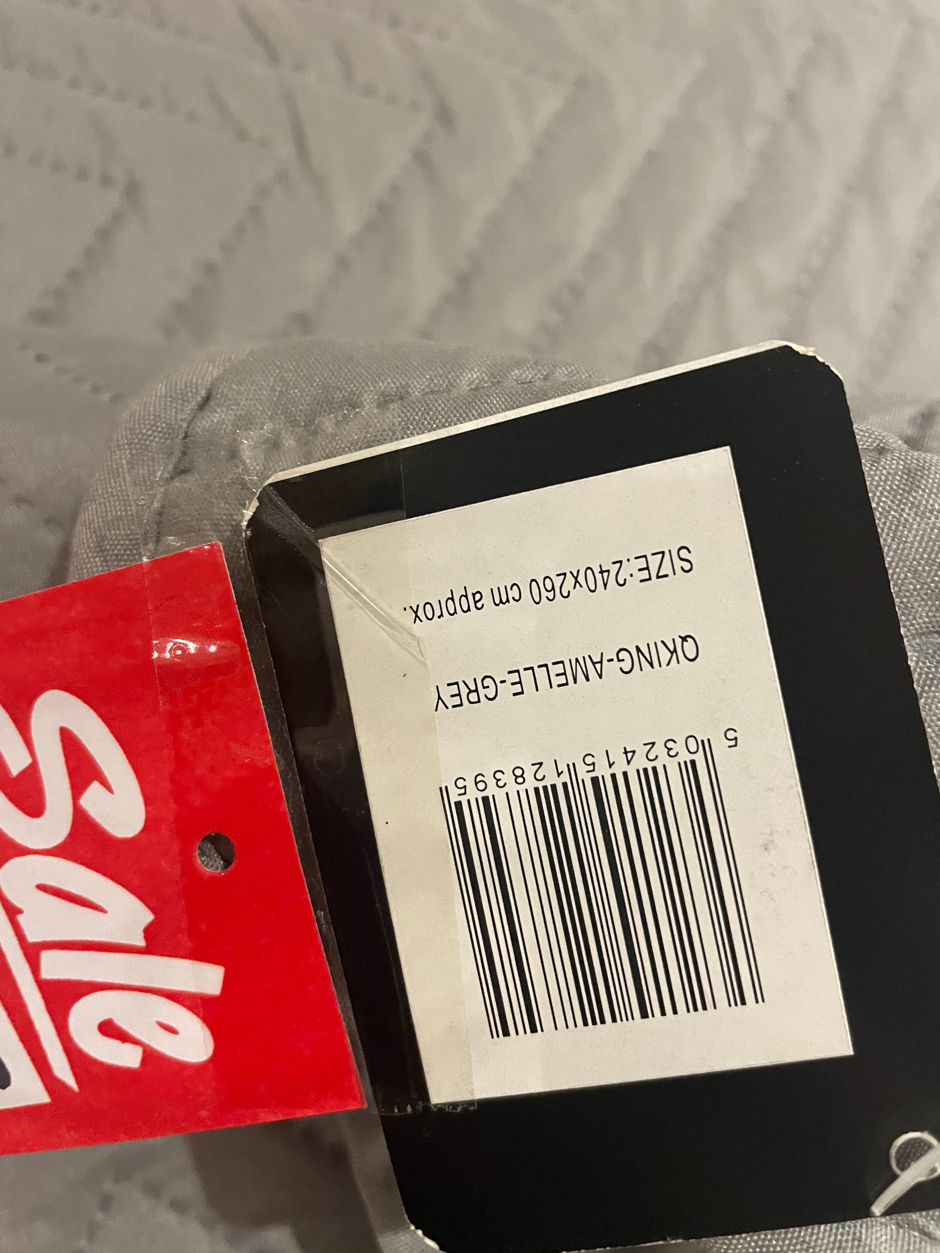 Amelle zig zag Quilt in 2 Colours selling at HALF PRICE INSTORE PURCHASE only