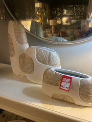 Vase in 3 sizes white and gold