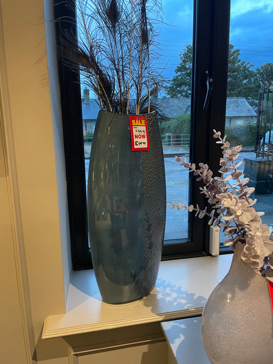 Large blue and black vase Click. N collect