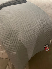 Amelle zig zag Quilt in 2 Colours selling at HALF PRICE INSTORE PURCHASE only
