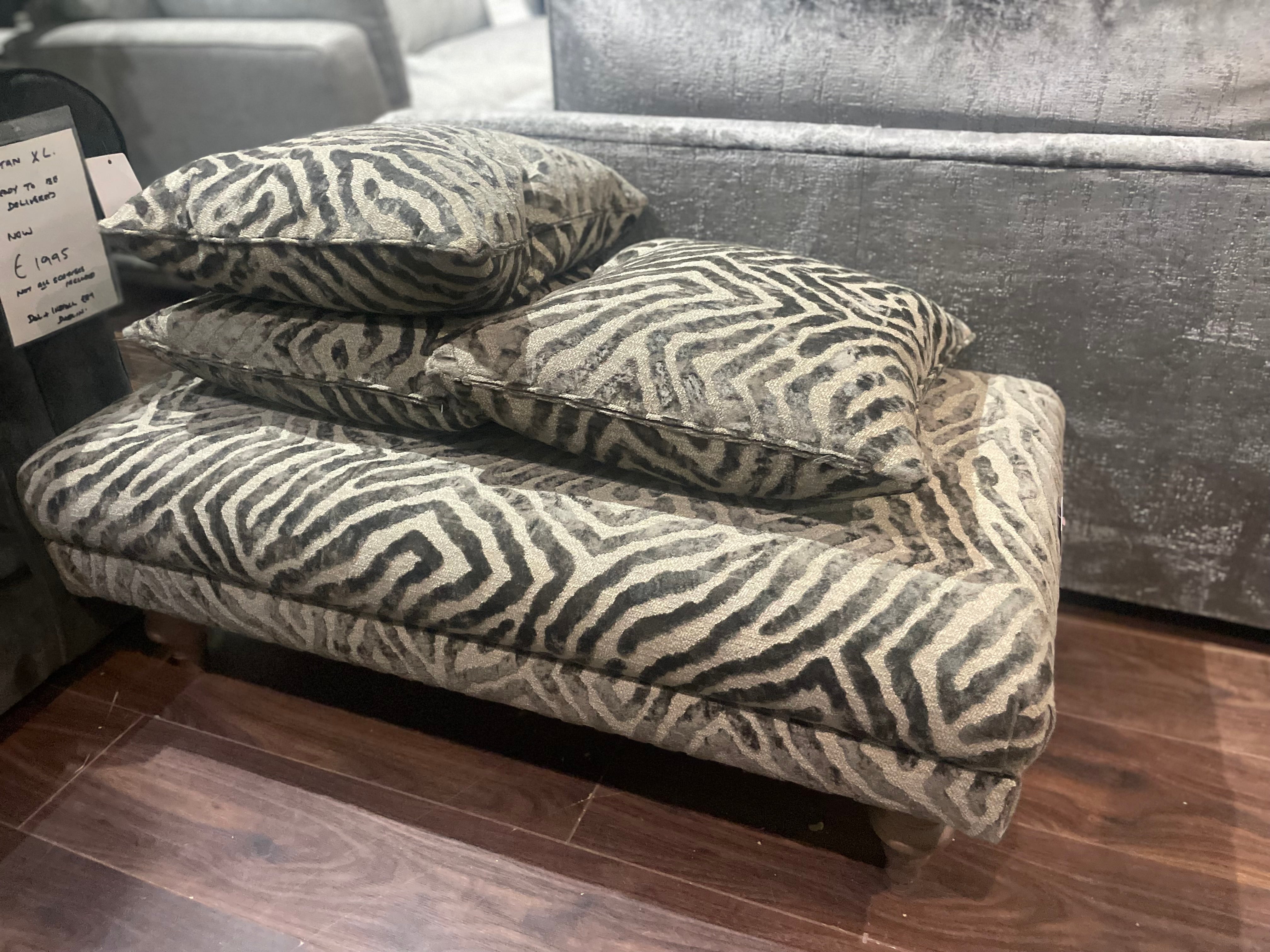 Cushion disposal sale . Pop in to pick up or WhatsApp picture to arrange delivery to your door (charge applies)