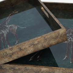 Giraffe Decorative Set of 2 Nesting Trays