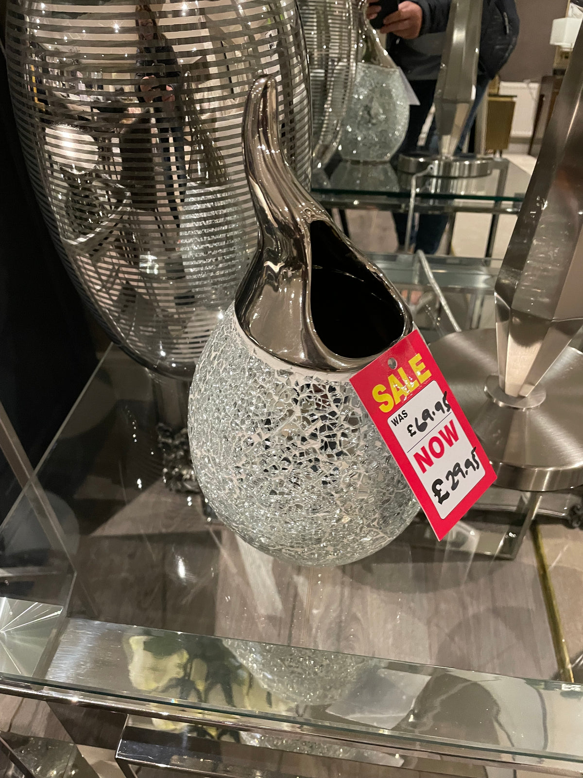 Vase with crush glass reduced Collect only