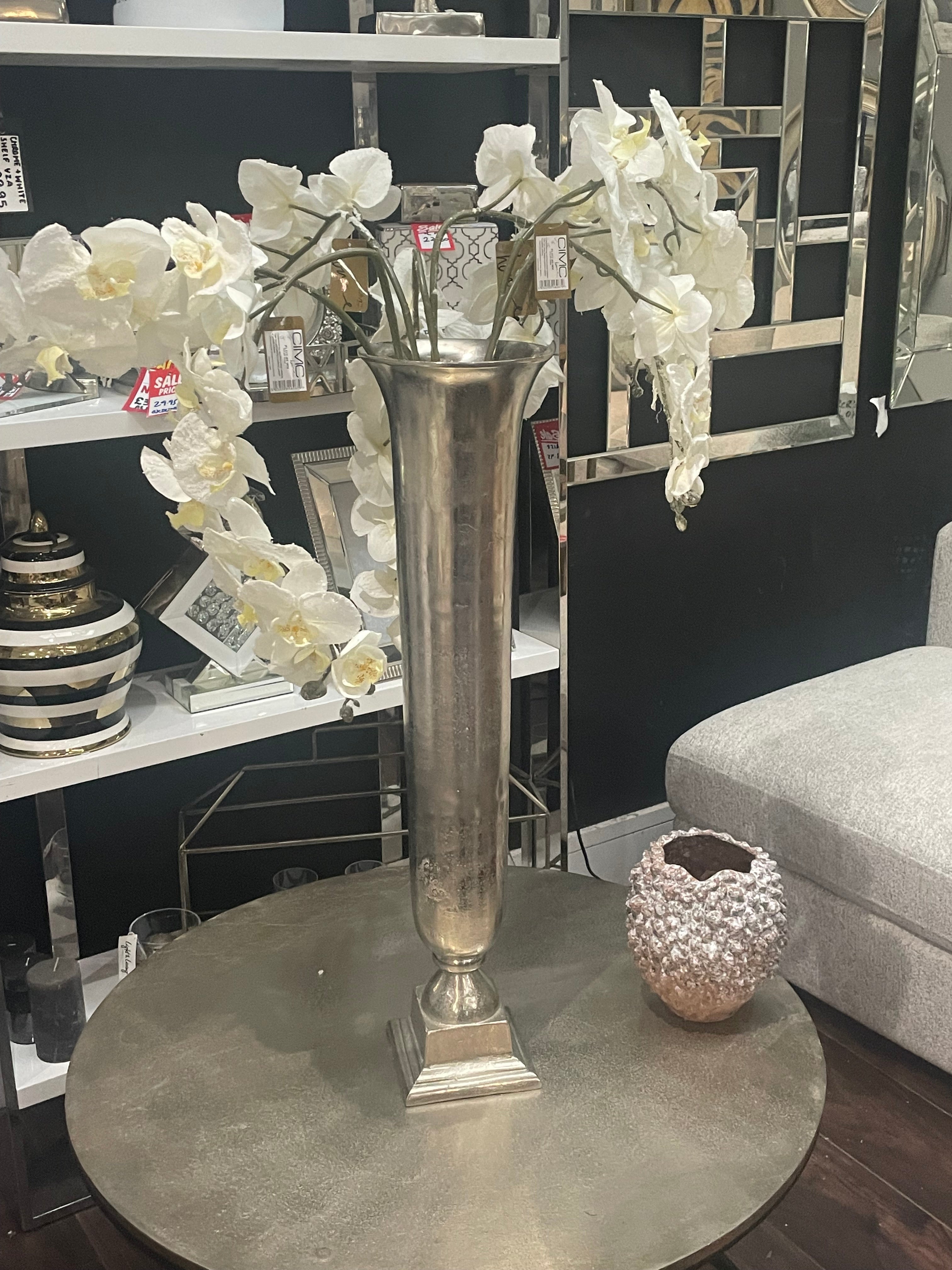 Mirrors on Disposal Sale Offer in our outlet store . Purchase Instore only. Check out our images here