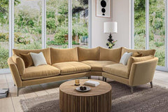 Sofa Elton by Whitemeadow featuring  diagonal corner