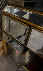 Antique mirrored Venetian Dressing table  5 drawer. Last one sold as seen in the Outlet save €300