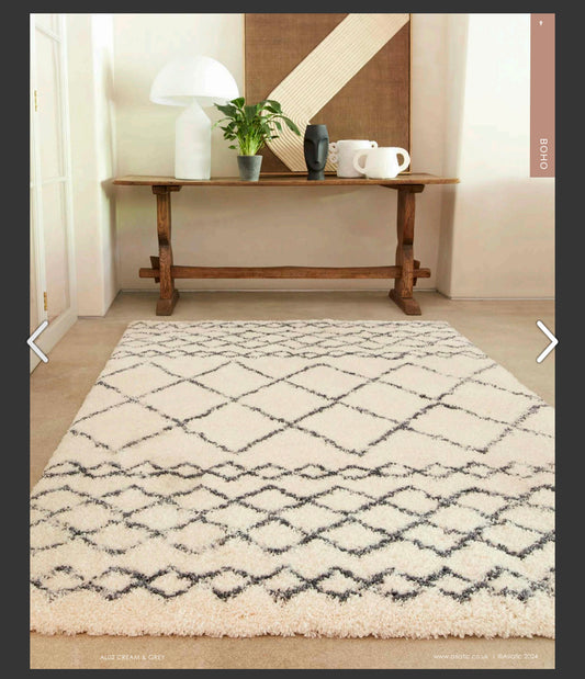 Alto contemporary rug