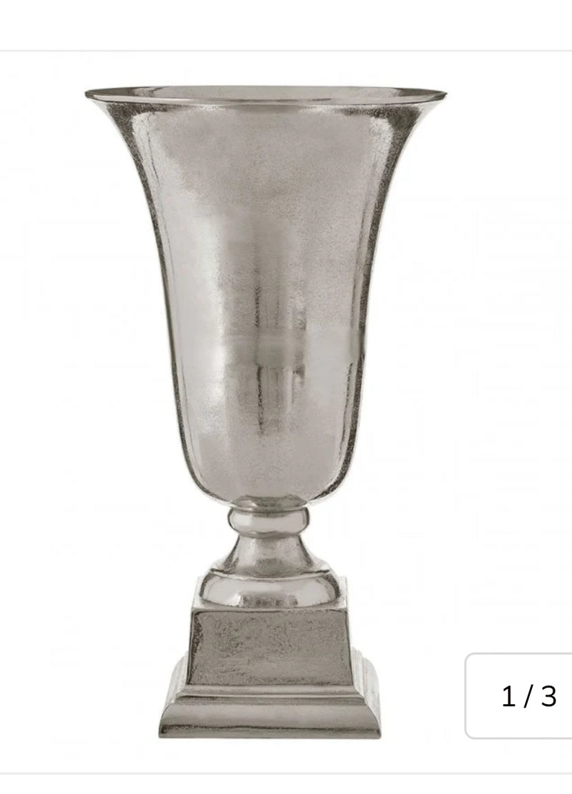 Kensington Townhouse  Trophy Vase Large 70 cm reduced clearance