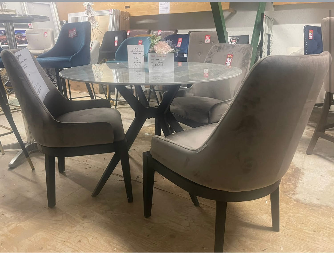 3 -4 new chairs arrived damaged . For repair or similar  by TRADE. Collect only . Pay Instore only For TRADE only
