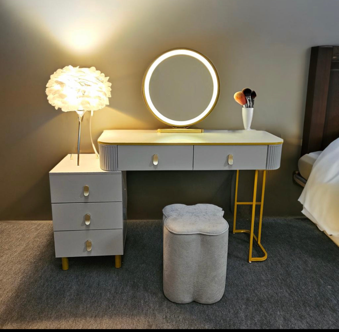 Karl  3 piece Dressing table w stool and mirror SPECIAL instore purchase . White marl .