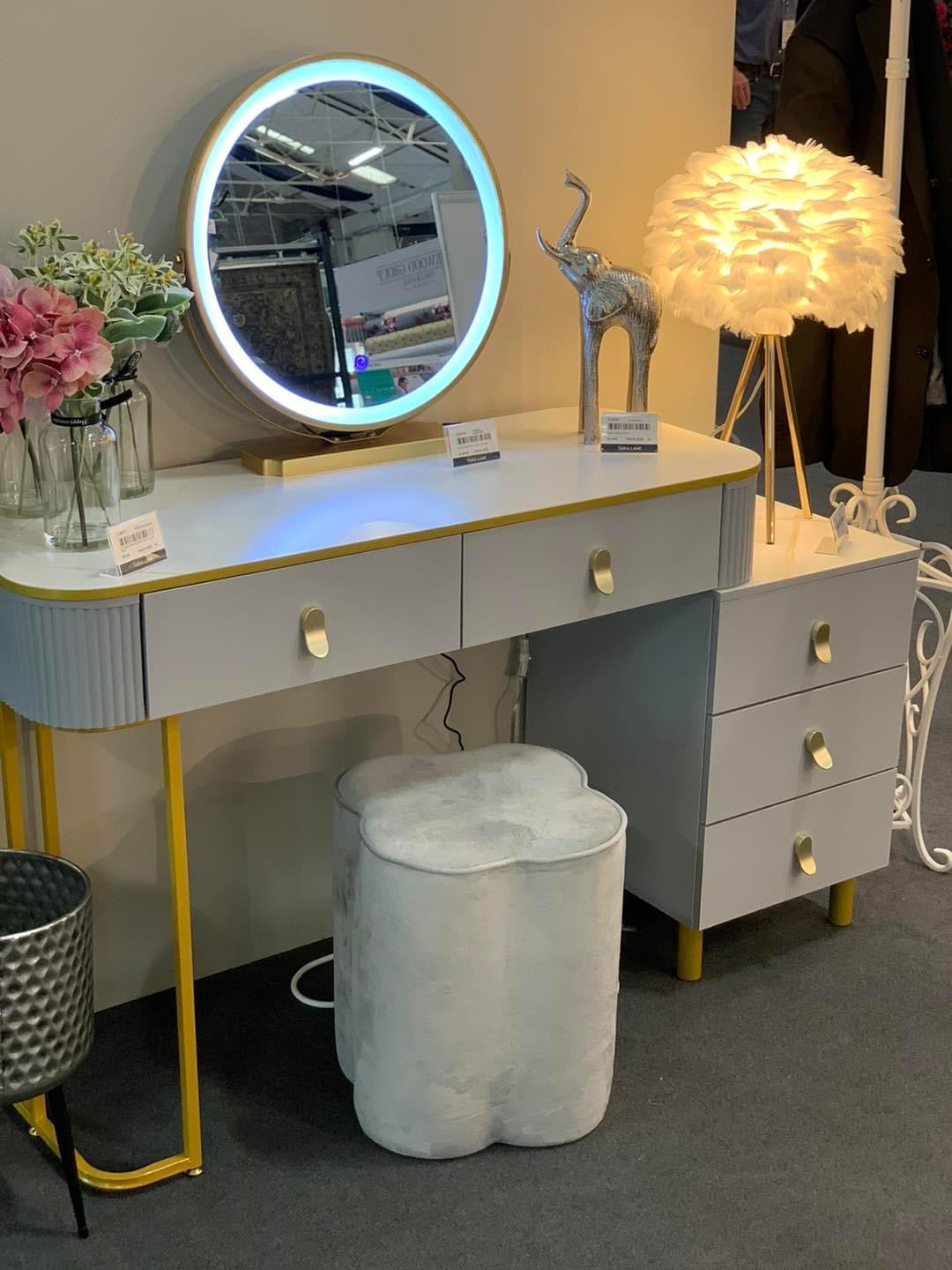 Karl  3 piece Dressing table w stool and mirror SPECIAL instore purchase . White marl .