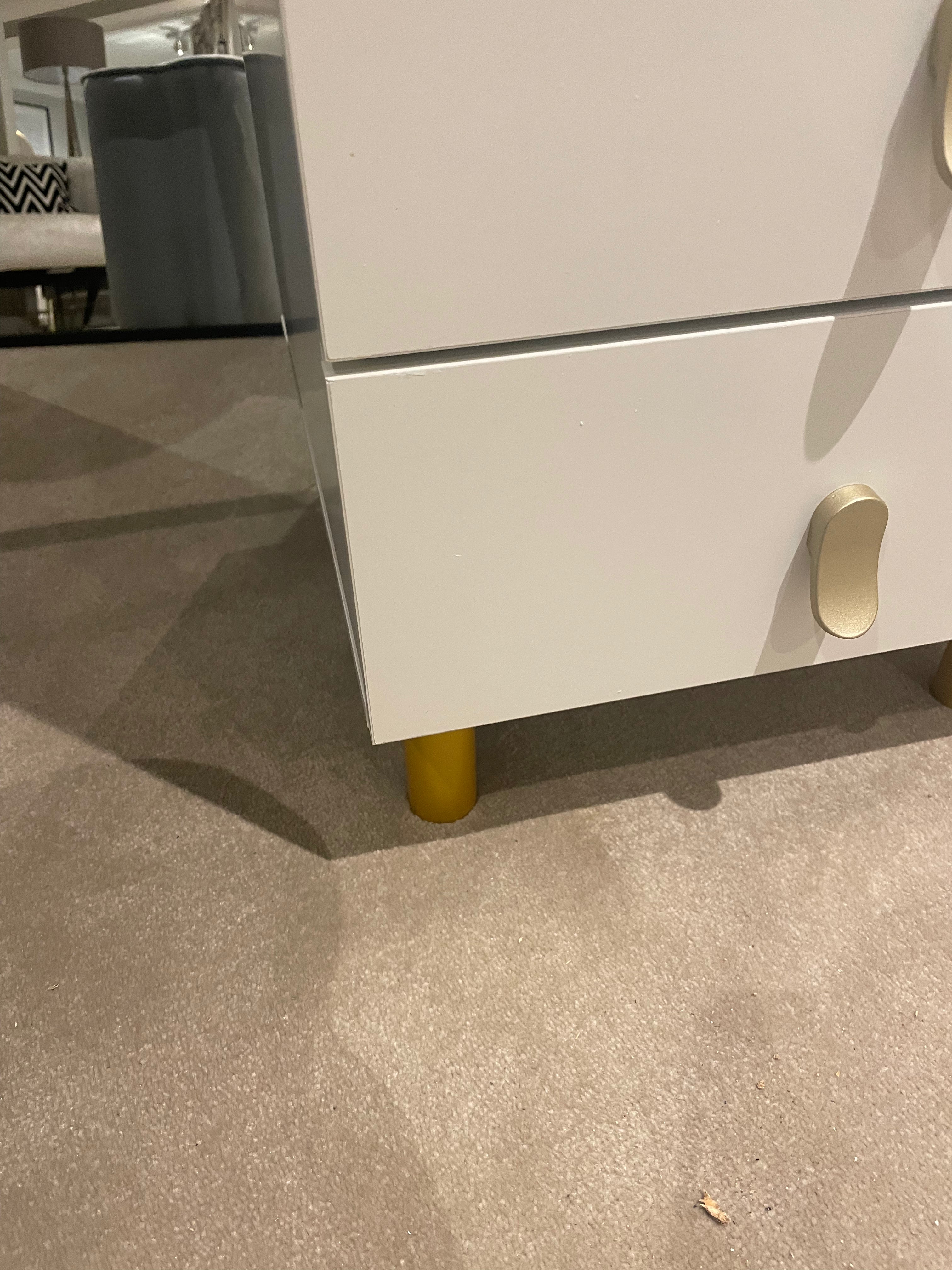 Karl  3 piece Dressing table w stool and mirror SPECIAL instore purchase . White marl .