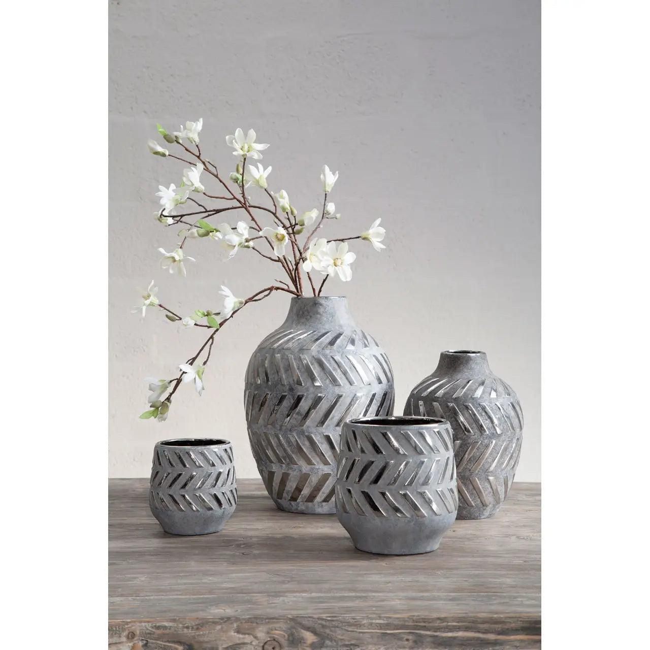 Helaine large vase reduced half price. LIMITED STOCK AVAILABLE.