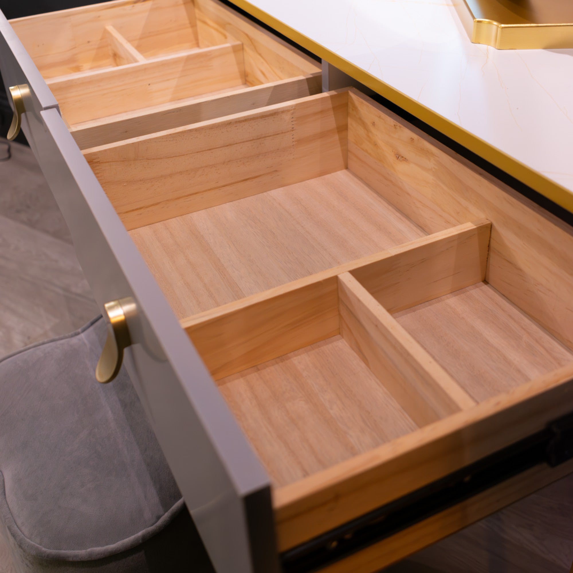 Karl  3 piece Dressing table w stool  mirror SPECIAL instore purchase . Grey marl .