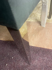 Pembroke w chrome legs set of 2 Instore purchase