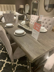 Tuscan dining table solid acacia wood with live edge 230 cm on clearance offer stunning table
