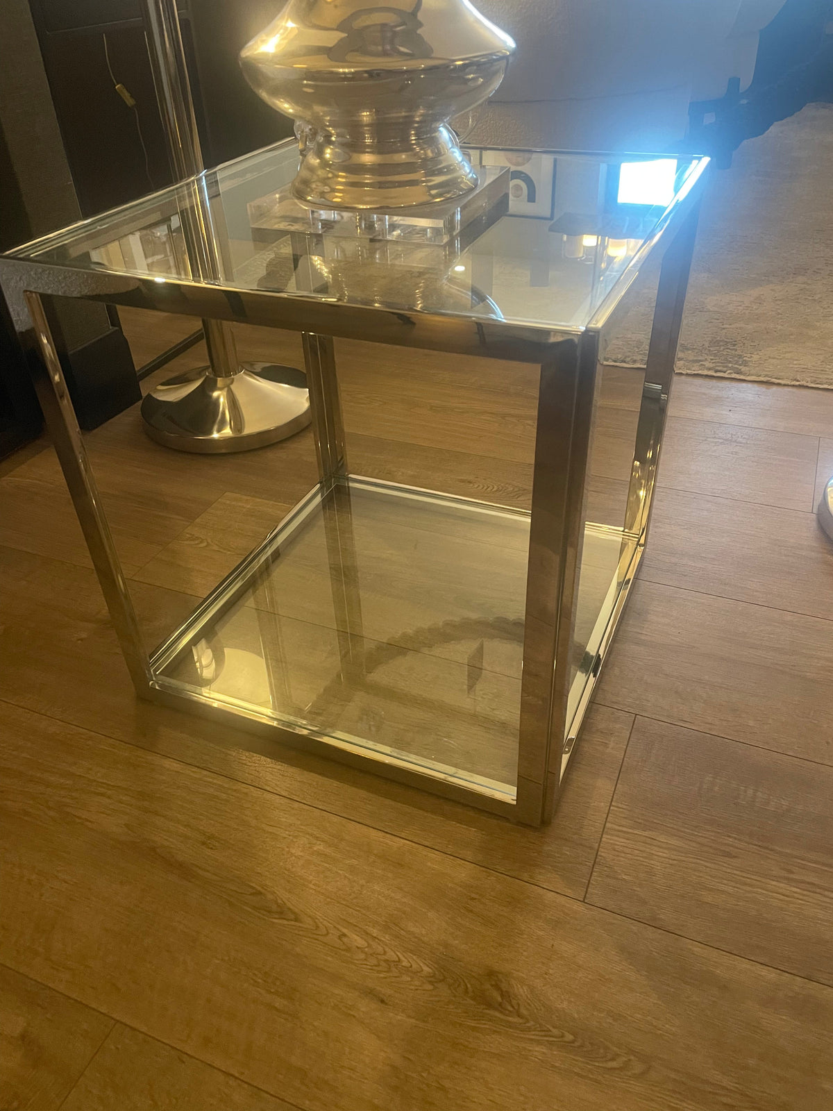 Linton end table chrome clearance reduced