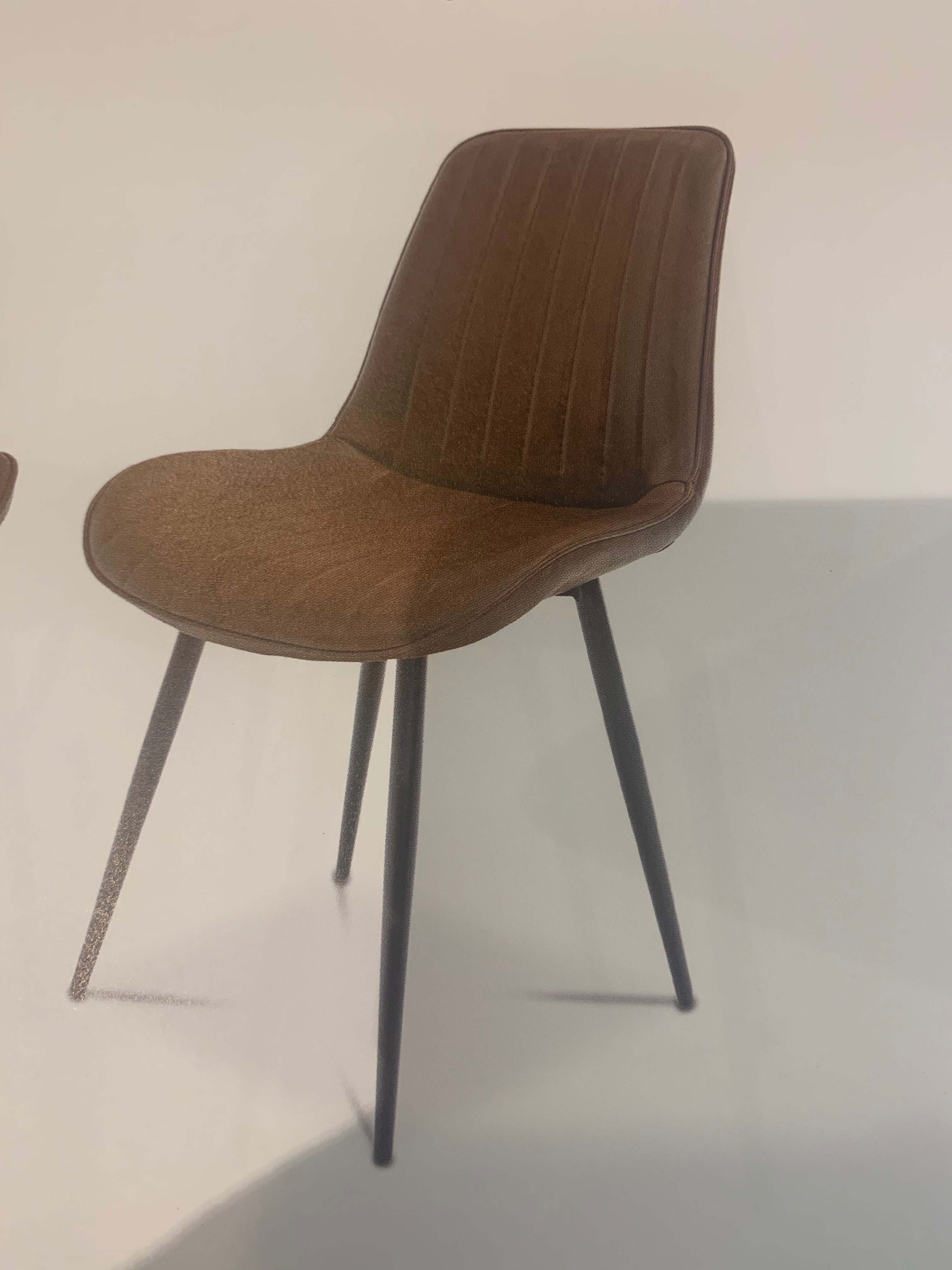 Pampas  Dining chair in Tan antiqued faux leather