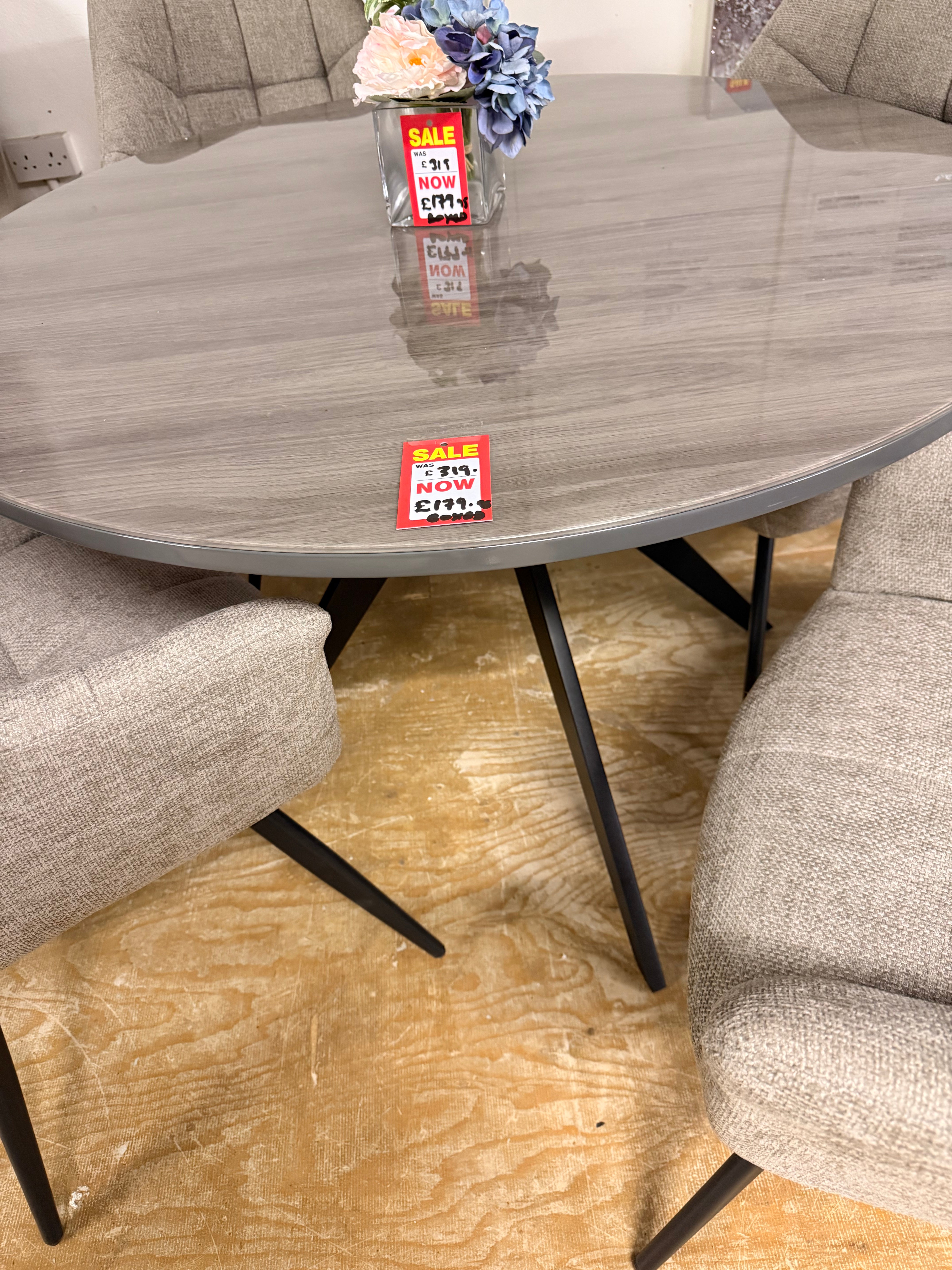 Laurence dining  107 cm table in grey oak with protective glass top reduced in outlet store
