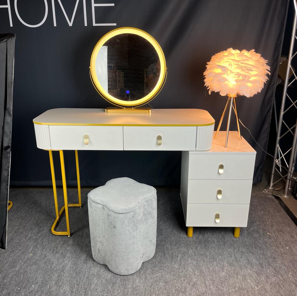 Karl  3 piece Dressing table w stool and mirror SPECIAL instore purchase . White marl .