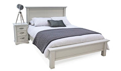 Turner 5ft King size classic wooden bed painted in a beautiful shade of grey  REDUCED TODAY