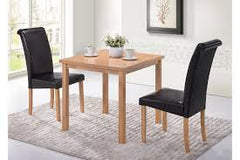 Cher Oak FIXED dining table  120 or 150 cm. CLEARANCE OFFER  take away price sold as seen   !