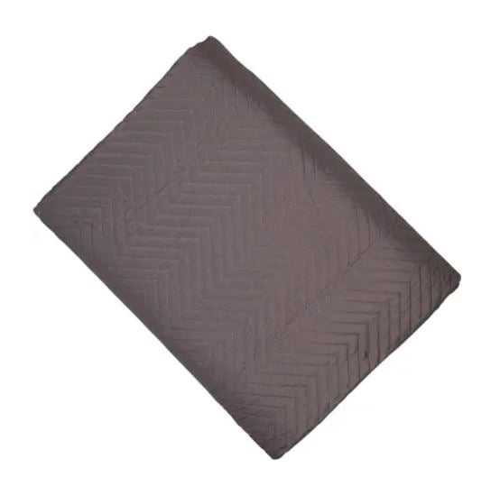 Amelle zig zag Quilt in 2 Colours selling at HALF PRICE INSTORE PURCHASE only