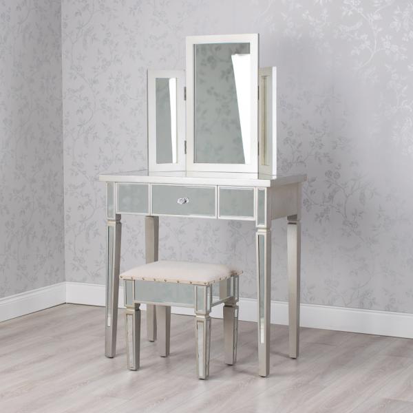 Mirrored dressing table  Kirk for collection