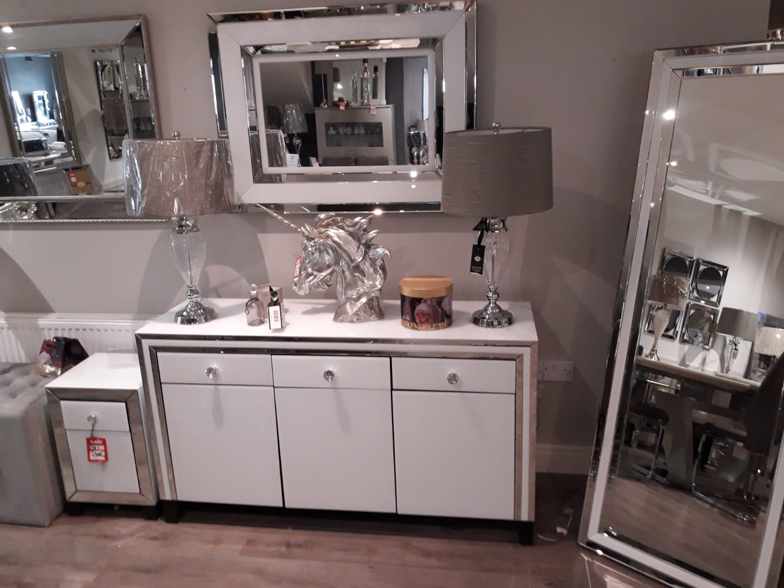 White Manhattan Wall Mirror 167 CLEARANCE LAST ONE