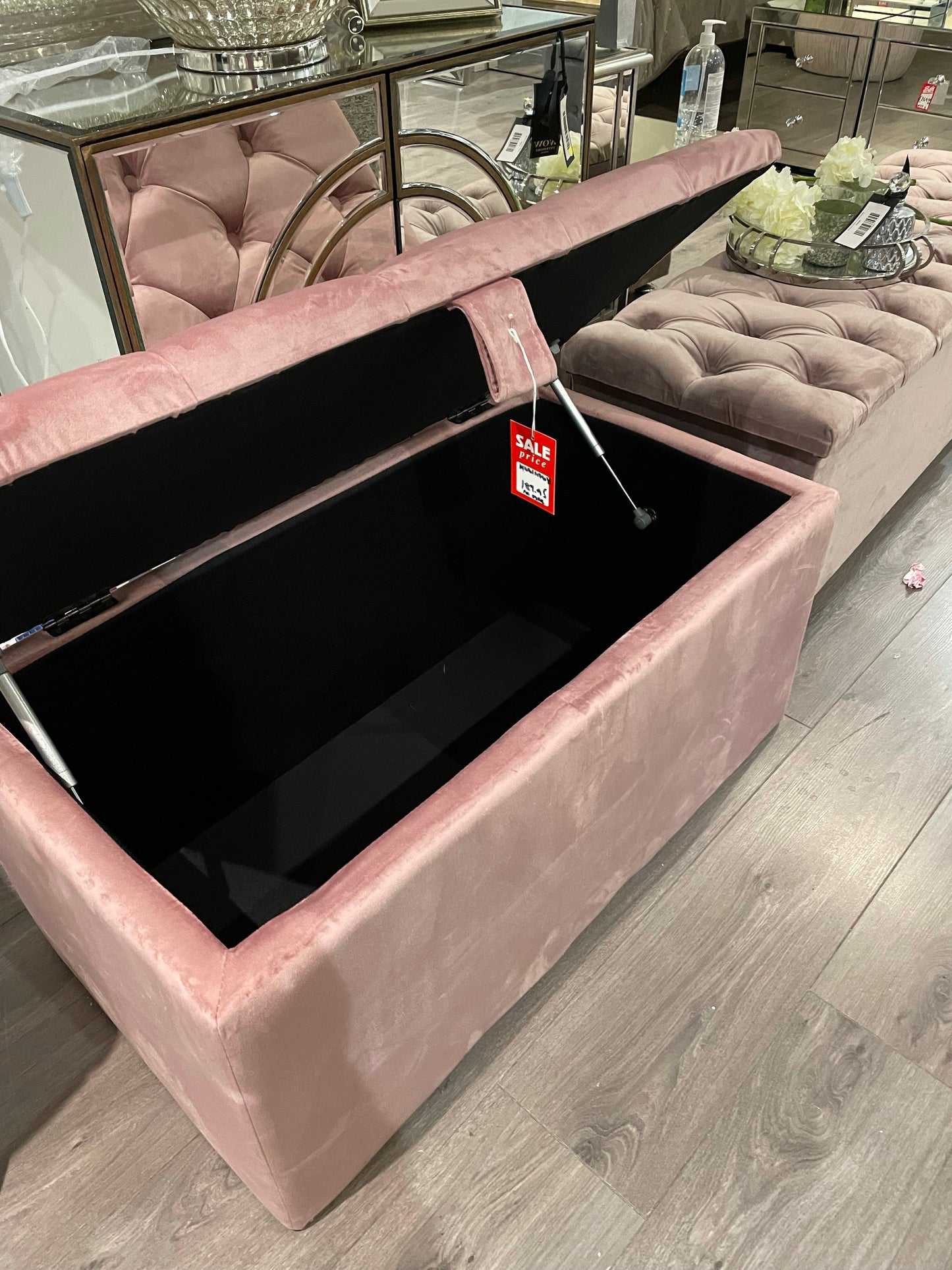 Molineux Velvet pink  ottoman with storage 673 warehouse clearance  click n collect