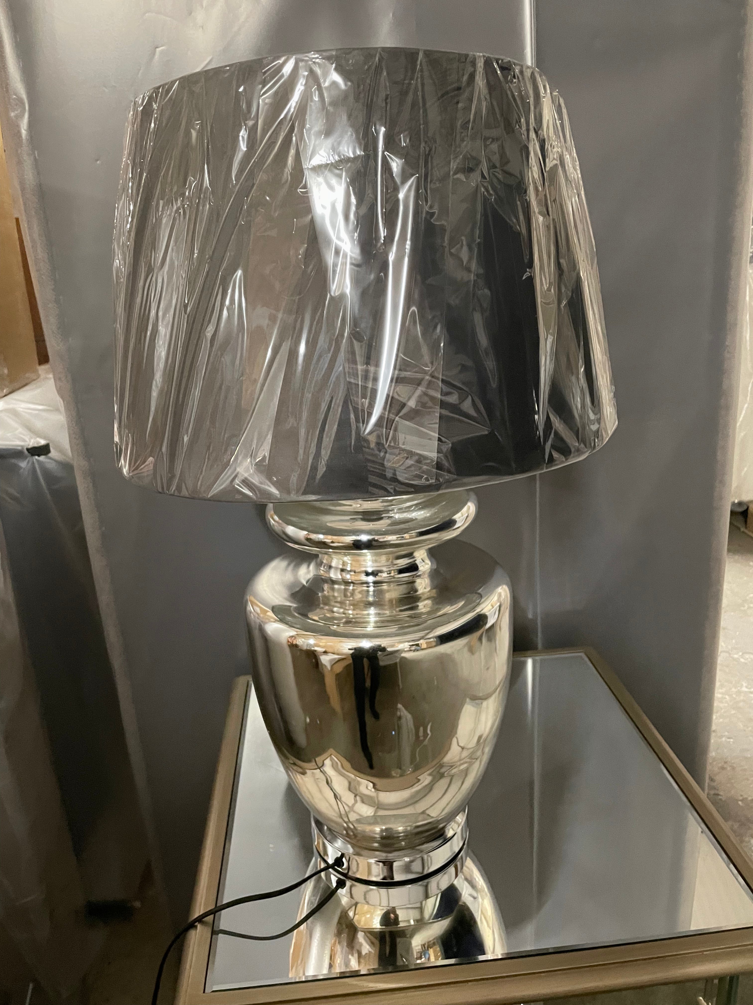 RONDA SILVER GLASS TABLE LAMP