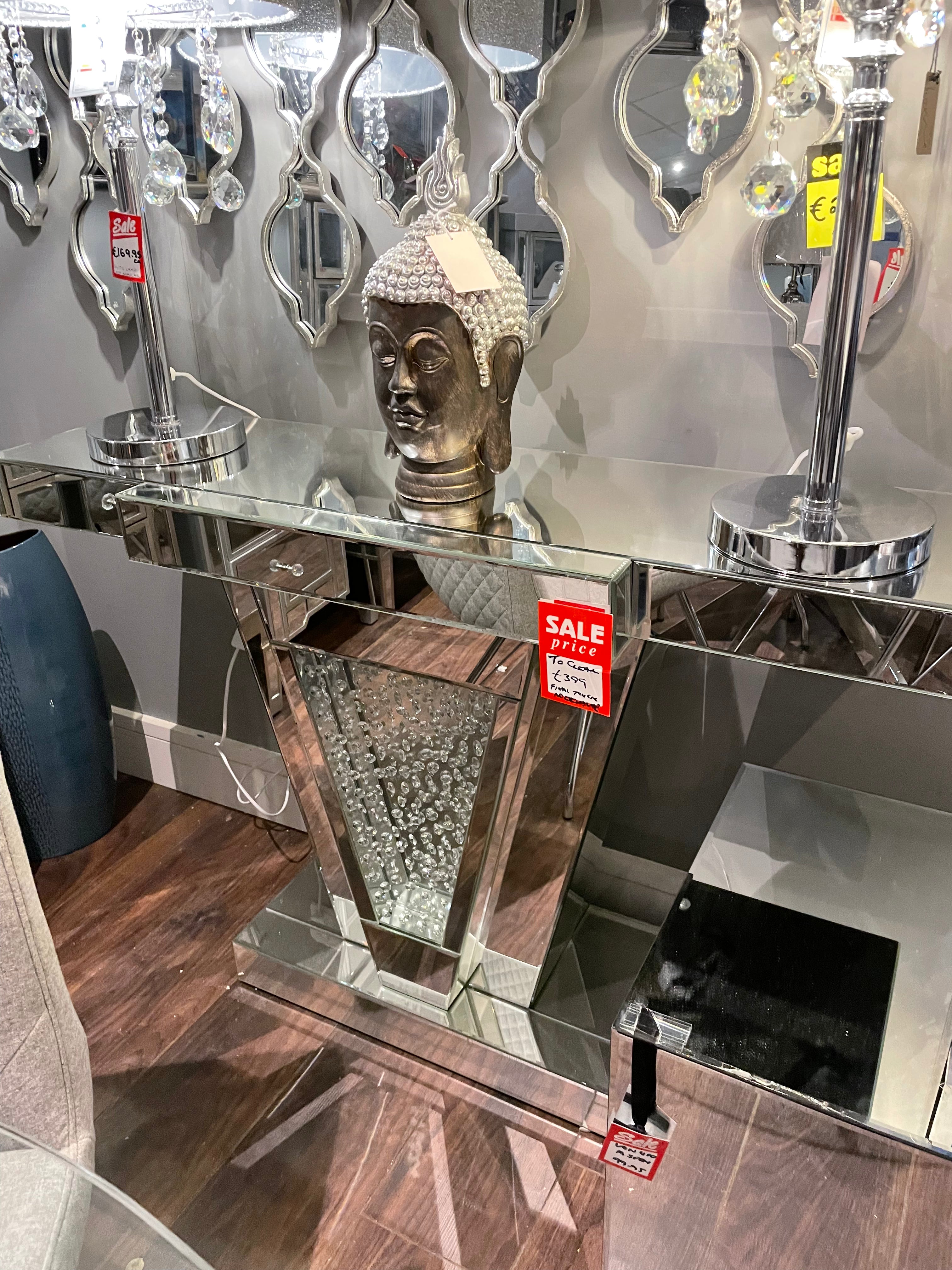 Teardrop mirror 1 piece silver Available ONLY in  outlet store to collect