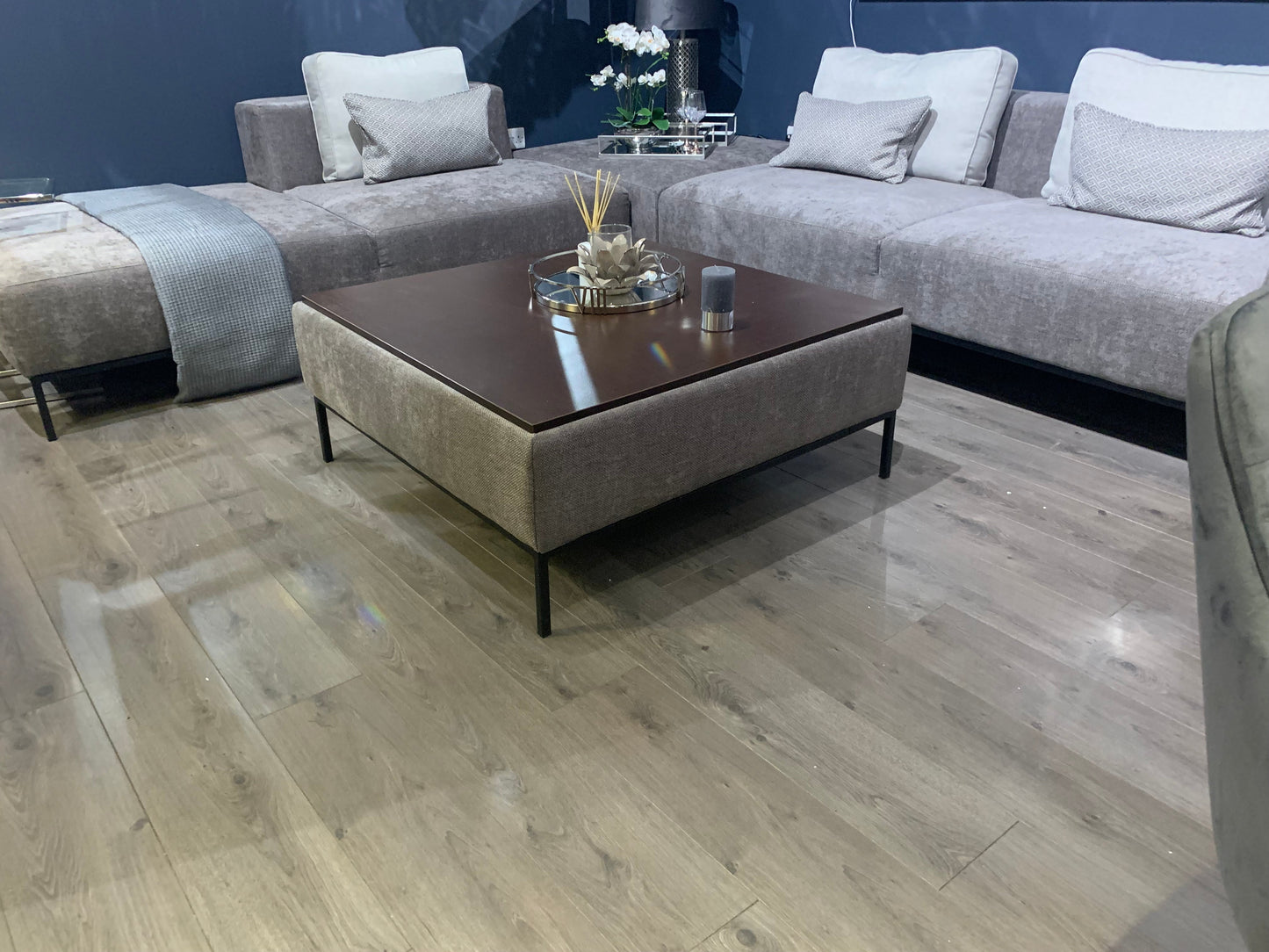 Bi Bi  penthouse X-Large Corner Group in luxury textured fabric with  half price ex display. Pay Instore 2 models priced separately