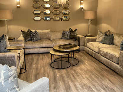 Hayden  snuggler 2 seater   by Whitemeadow reduced clearance for instore purchase.
