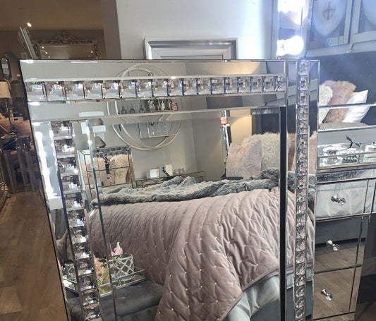 Crystal  bar  SILVER mirror in CLEAR GLASS Clearance offer 60x60cm Click N Collect clearance
