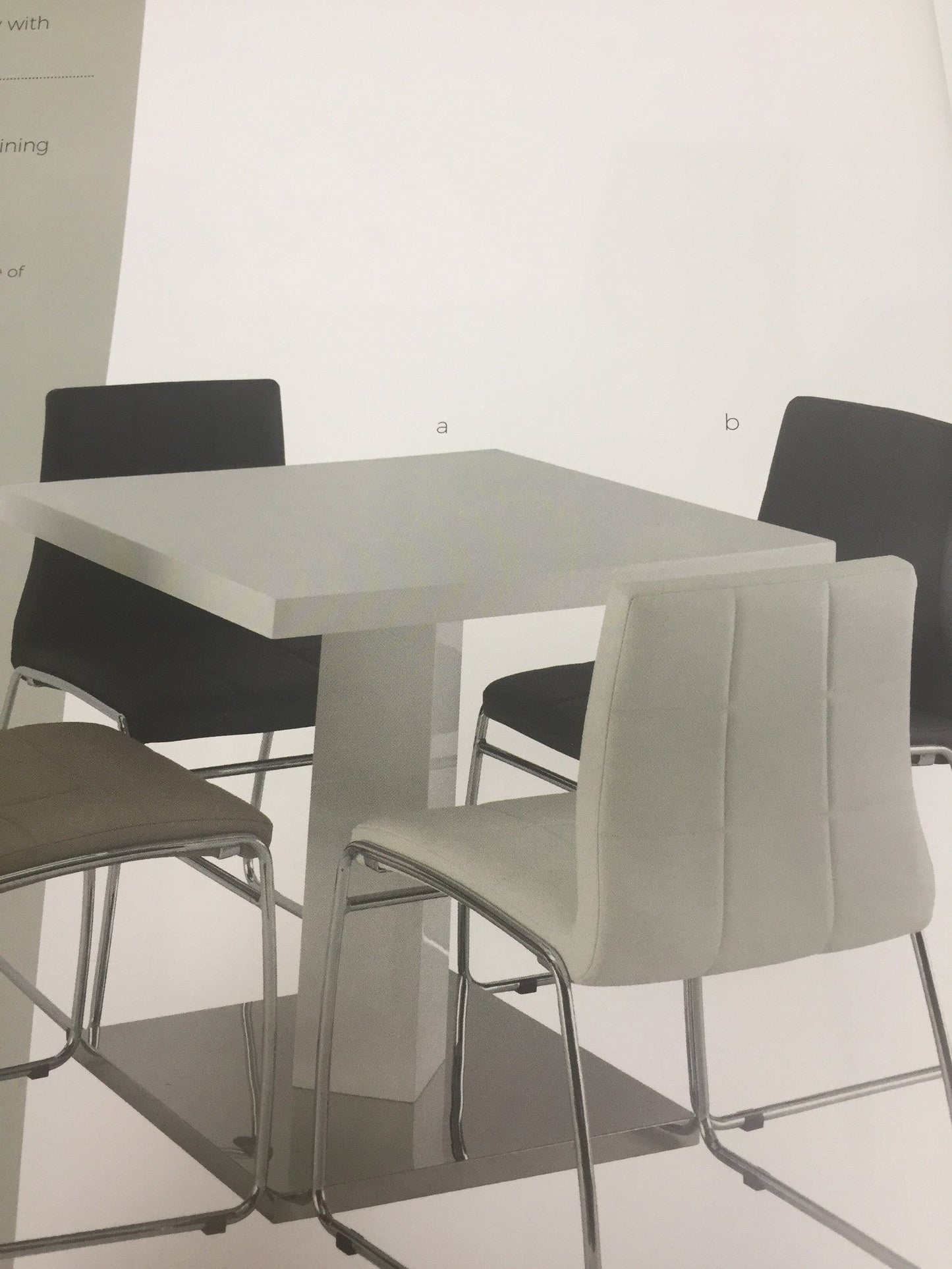 Como hi gloss small bistro dining table on pedestal  ex display in warehouse pay instore only