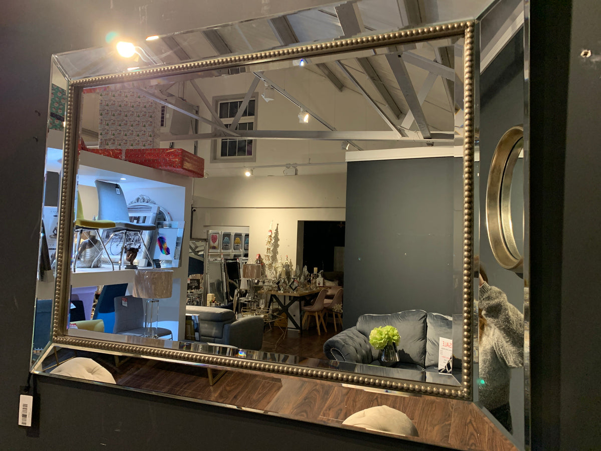 Regent beaded mirror 110 x 80 cm