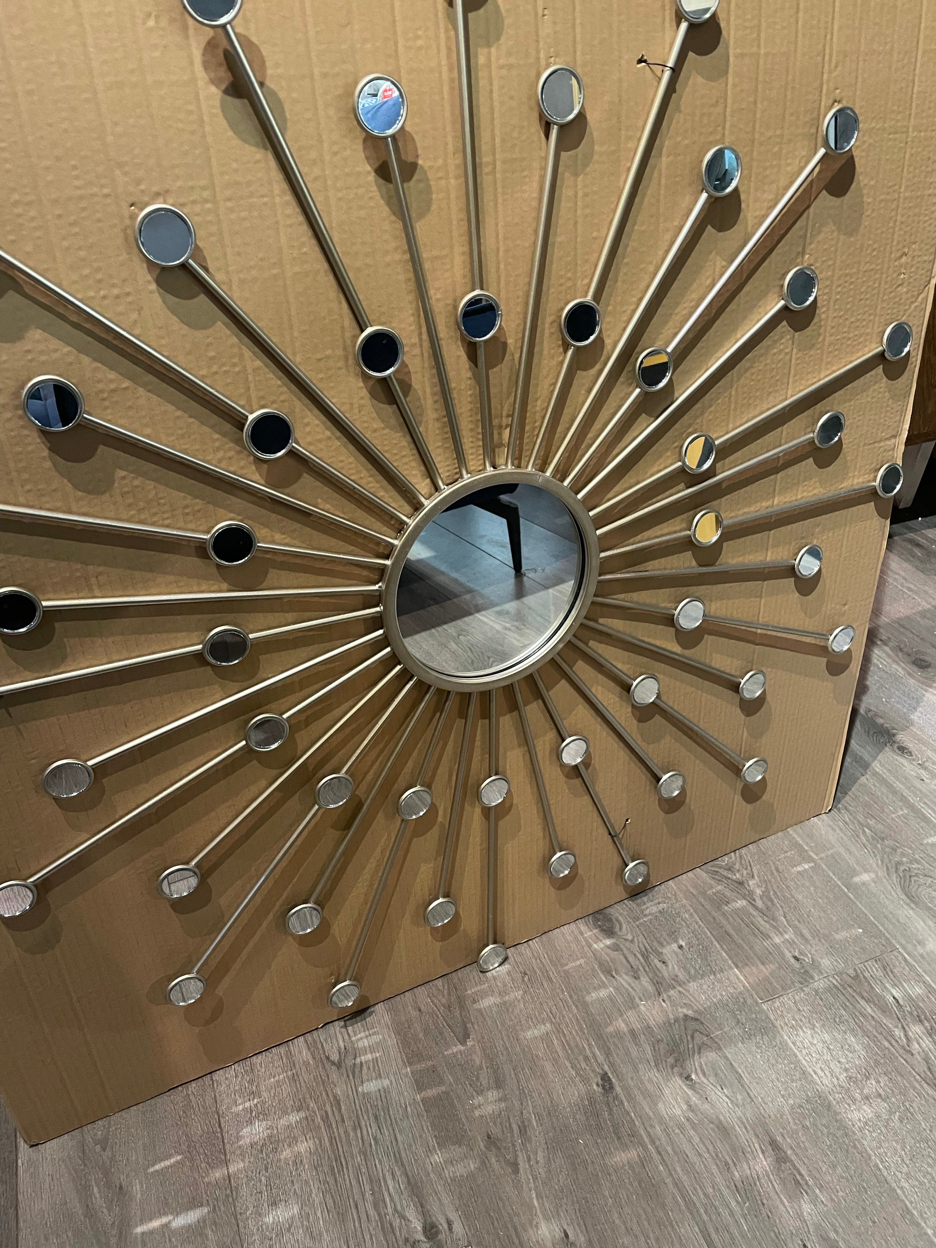 Starburst mirror 100 cm no 37  Instore only