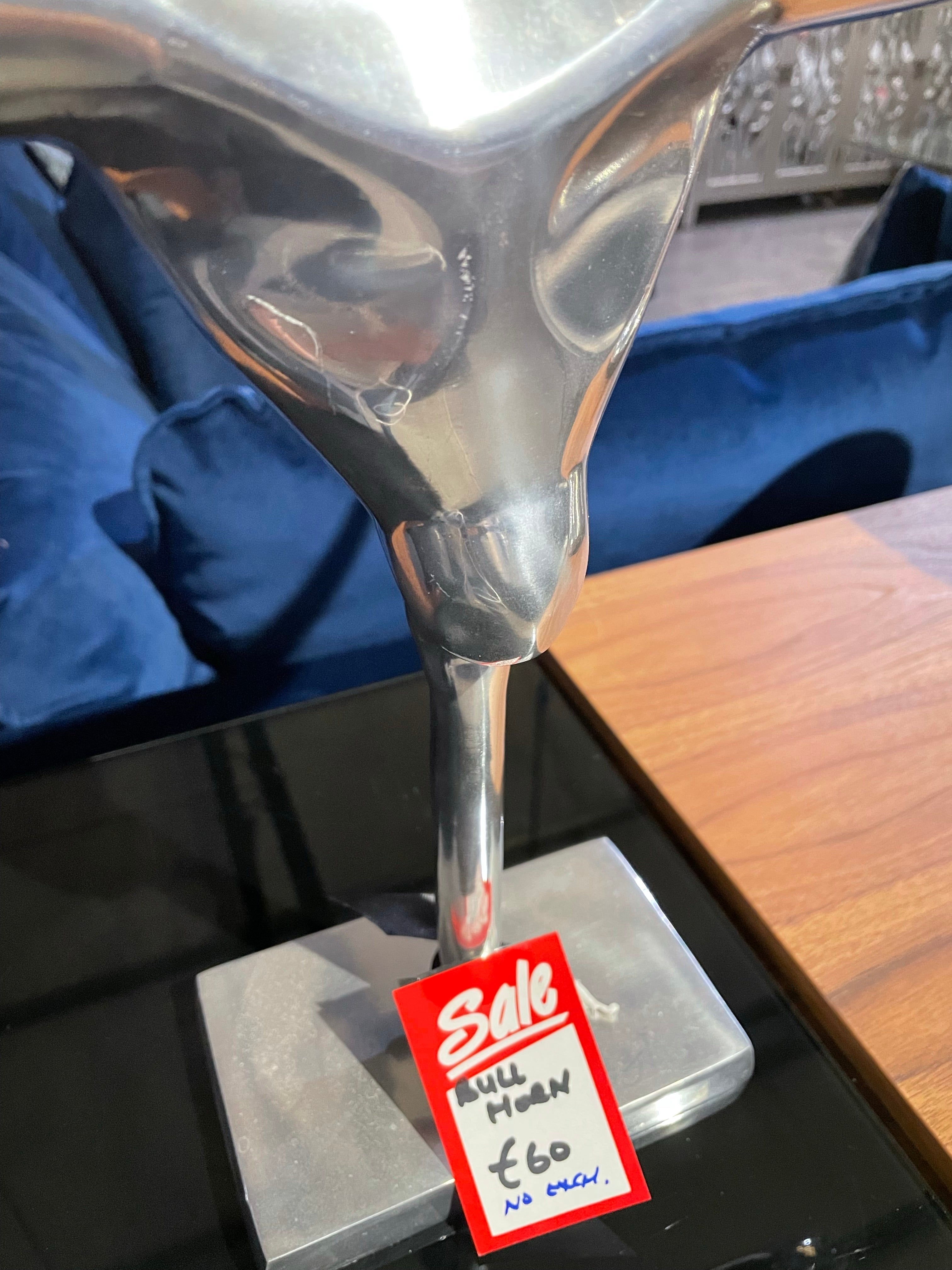 Metal   Cow Bull Head with horns for Collection LAST of stock