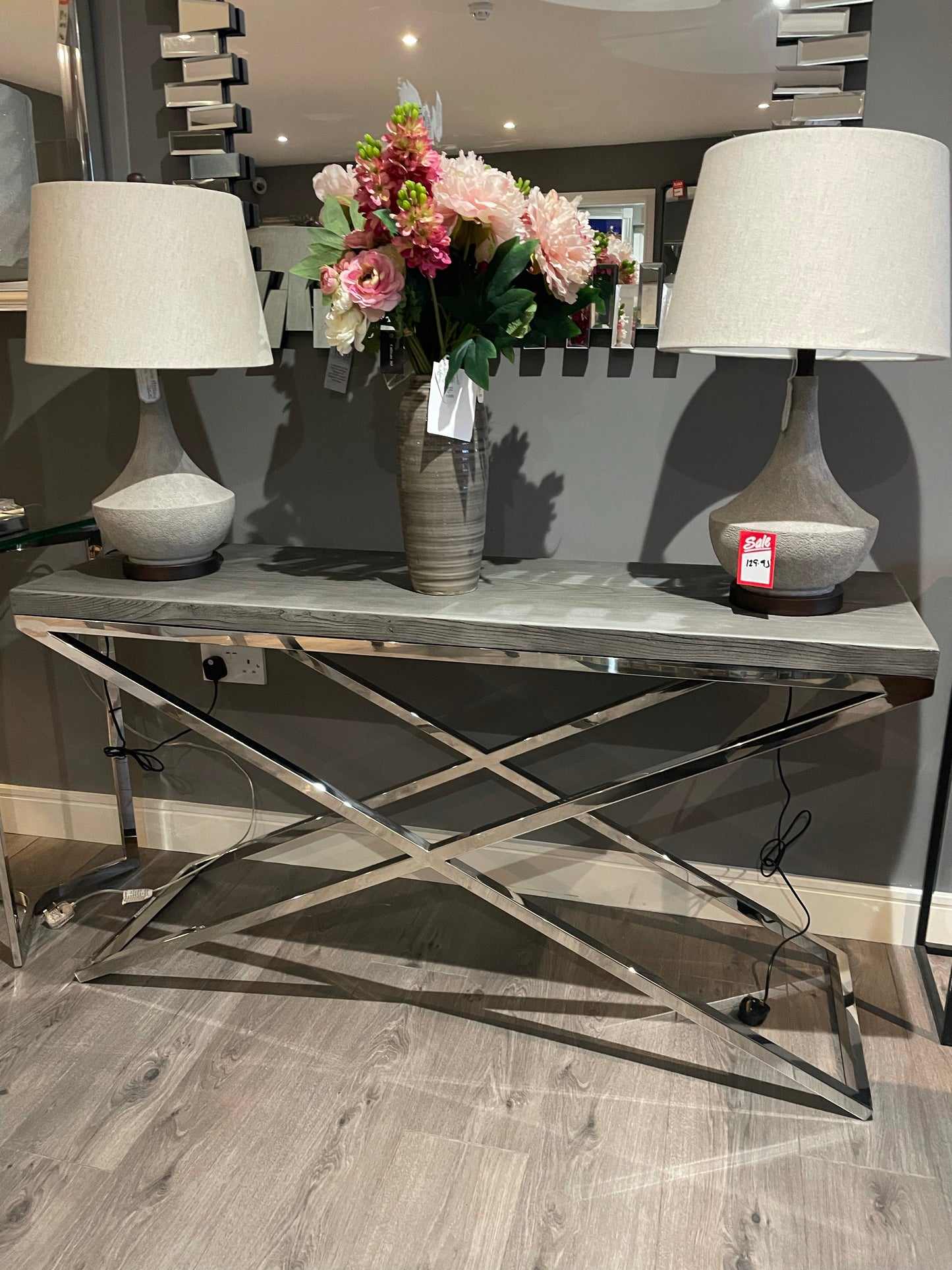 Tephra clearance console  table last one