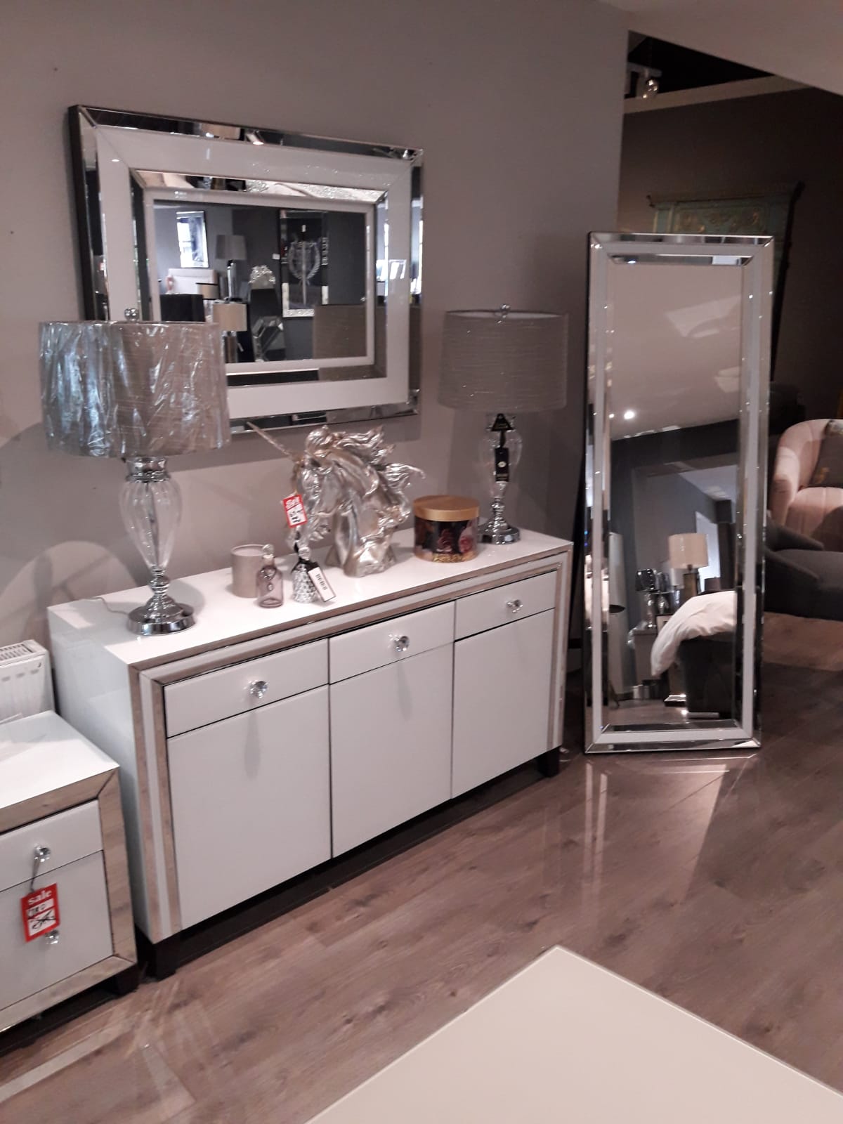 White Manhattan Wall Mirror 167 CLEARANCE LAST ONE