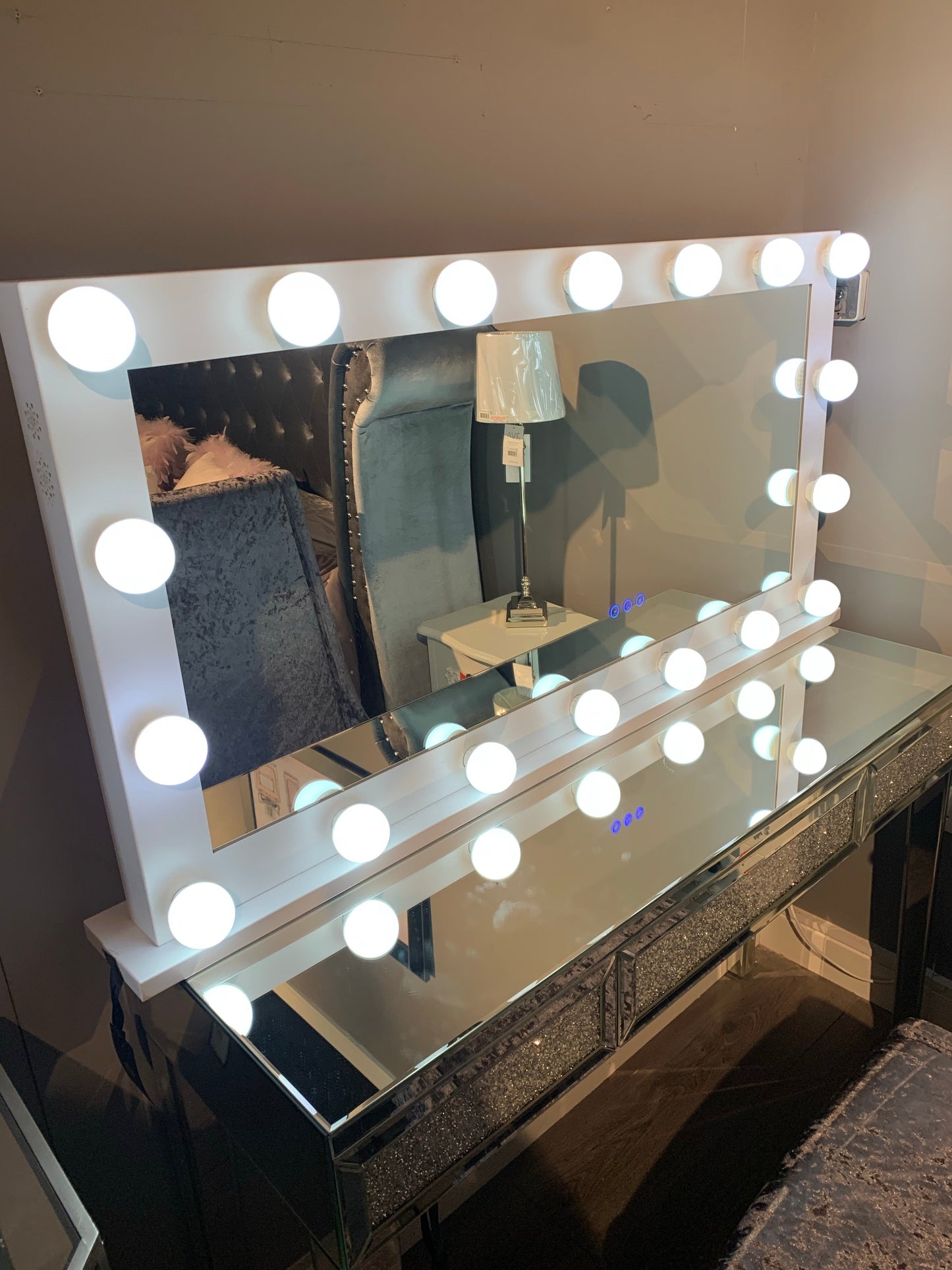 X Large  Hollywood mirror Table top size with Bluetooth speaker. WHITE