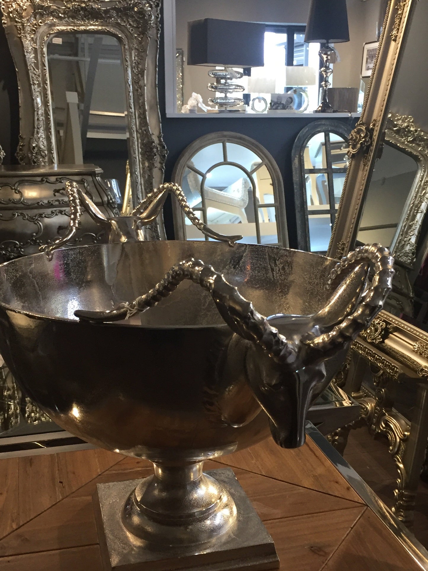 Large stag champagne bowl