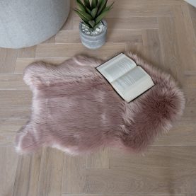 Sheepskin rug pink